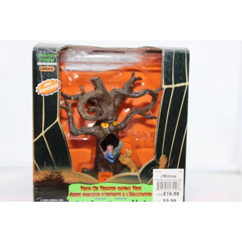 Lemax Spooky Town - Trick-Or-Treater Eating Tree